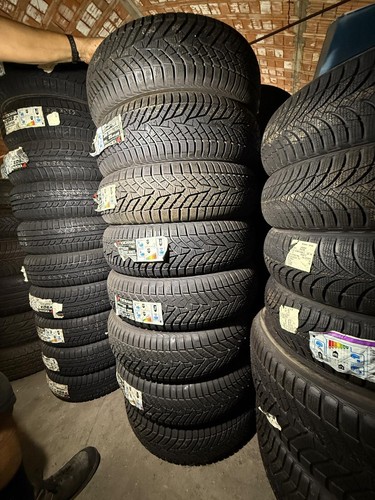 Pneumatici 215 70r16 - 4,